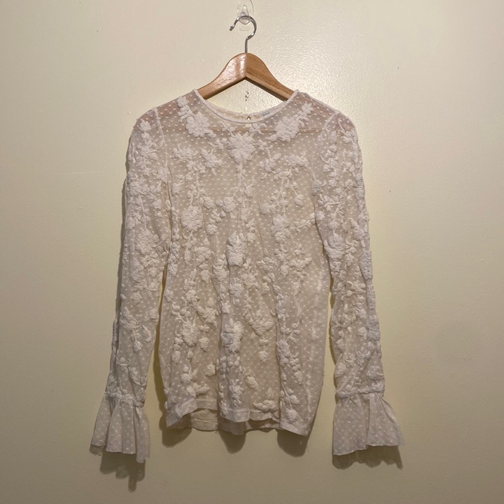 Sundance long sleeves white top. Size S